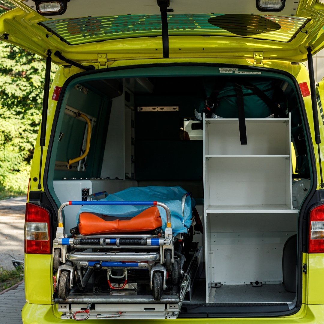 Перевезення лежачих хворих у Житомирі та Житомирській області